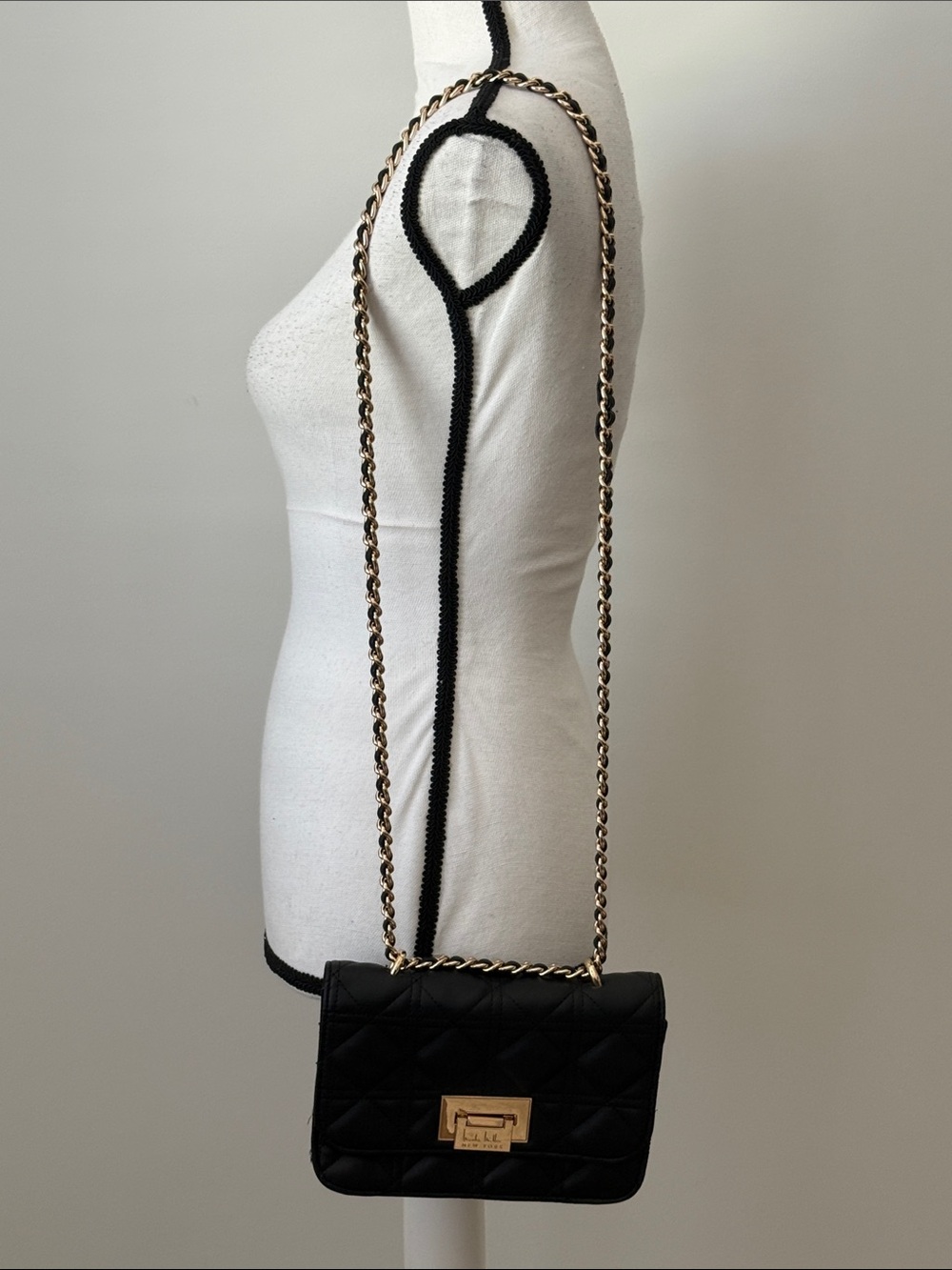 Nicole Miller Black Quilted Chain-Handle Shoulder Bag - Picture 2 of 8